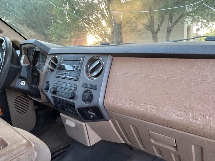 2011-ford-f350-image-6
