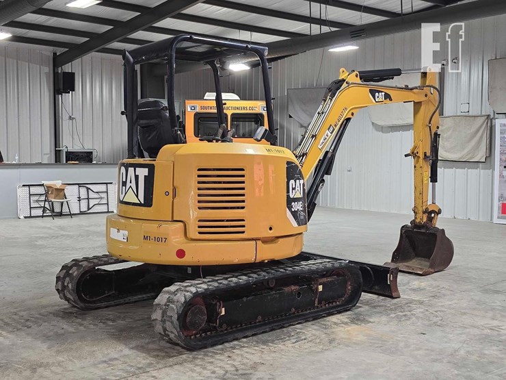2017-caterpillar-304e2-cr-image-3