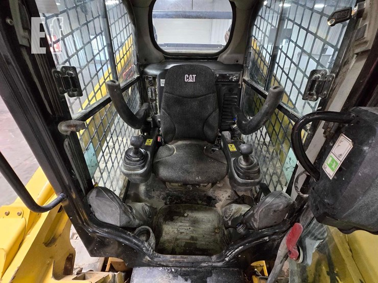 2018-caterpillar-289d-image-14