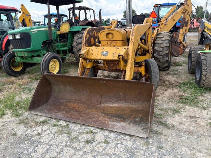 john-deere-400-image-3