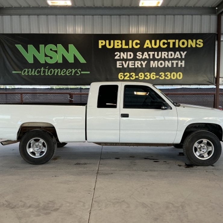 1995 CHEVROLET 2500