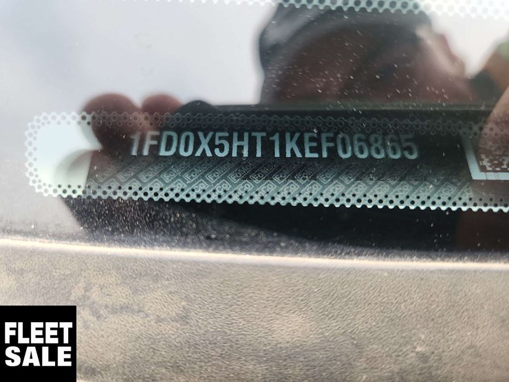 2019-ford-f550-image-35