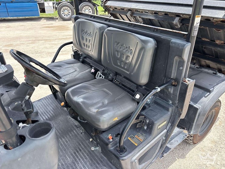2019-kubota-rtv-x900-image-17