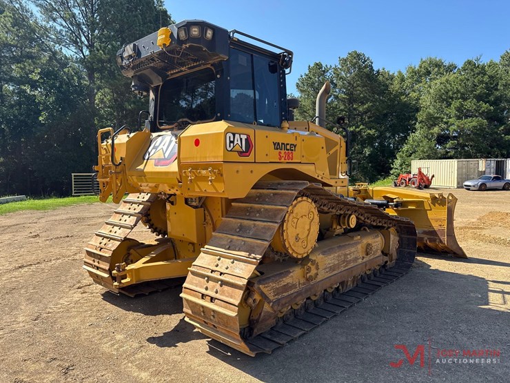 caterpillar-d6-xe-lgp-image-2