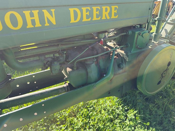 john-deere-model-b-image-9