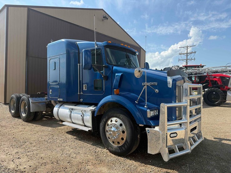 2000-kenworth-semi-image-6