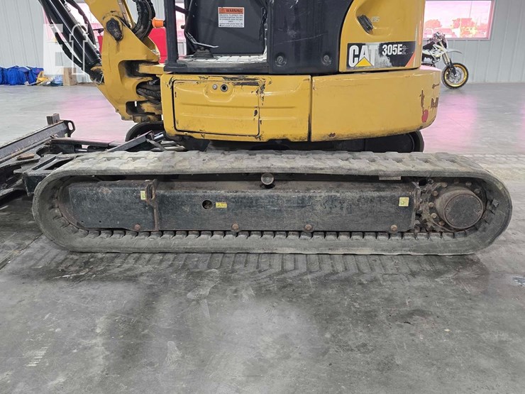 2019-caterpillar-305e2-cr-image-30