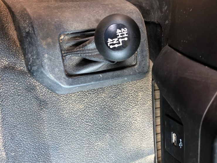 2019-ford-f550-image-17