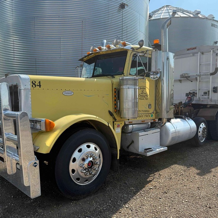 1995 PETERBILT 379