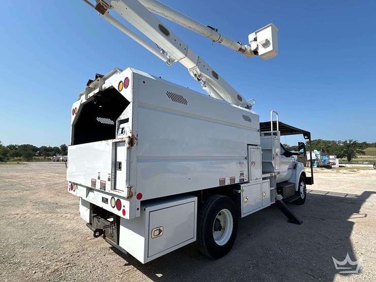 2016-ford-f750-image-3