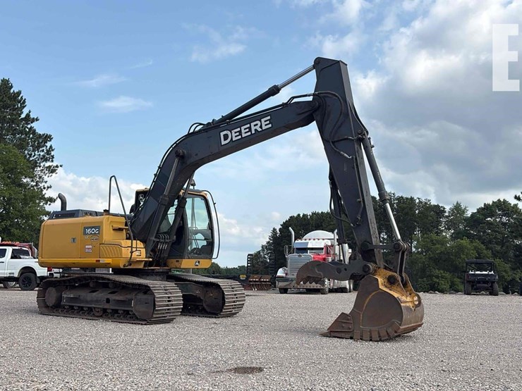 2013-deere-160g-lc-image-4