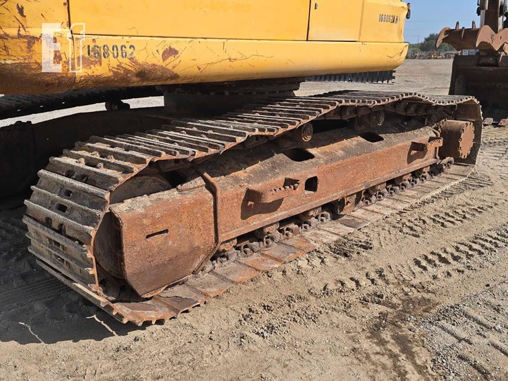 2016-deere-180g-lc-image-37