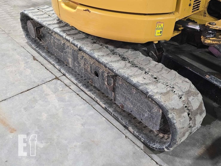 2019-caterpillar-303.5e2-cr-image-36