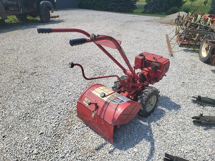 troy-bilt-horse-rear-tiller-image-5