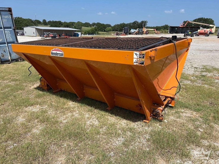 2008-henderson-sand-speader-image-3