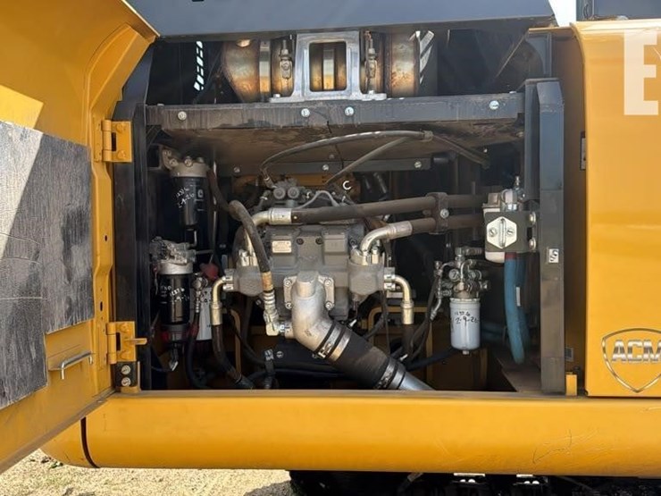 2023-deere-210-p-tier-image-24
