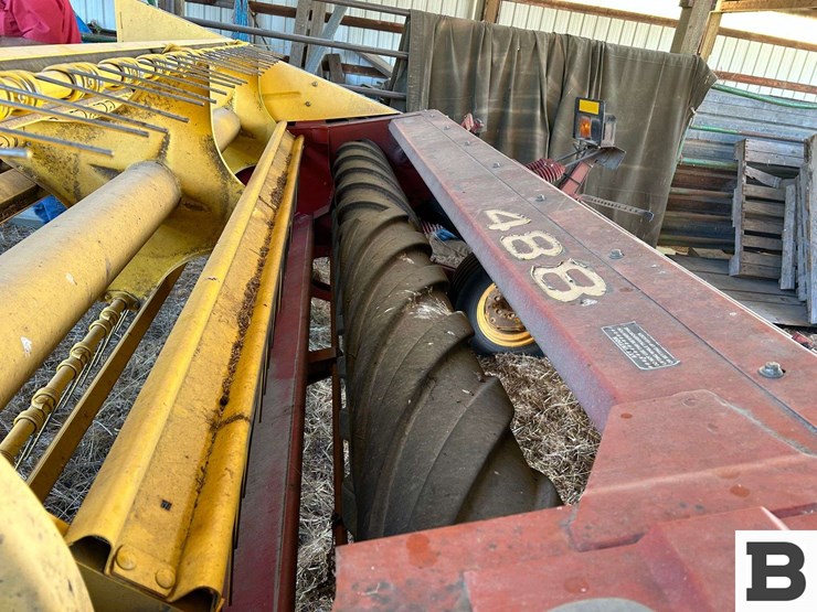 new-holland-488-image-8