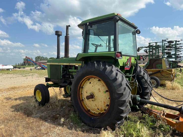 john-deere-4430-image-5