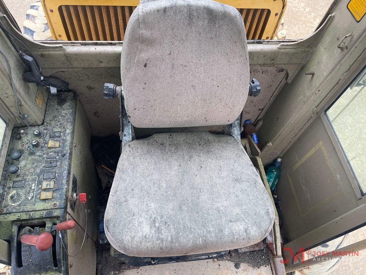 1994-deere-670b-image-19