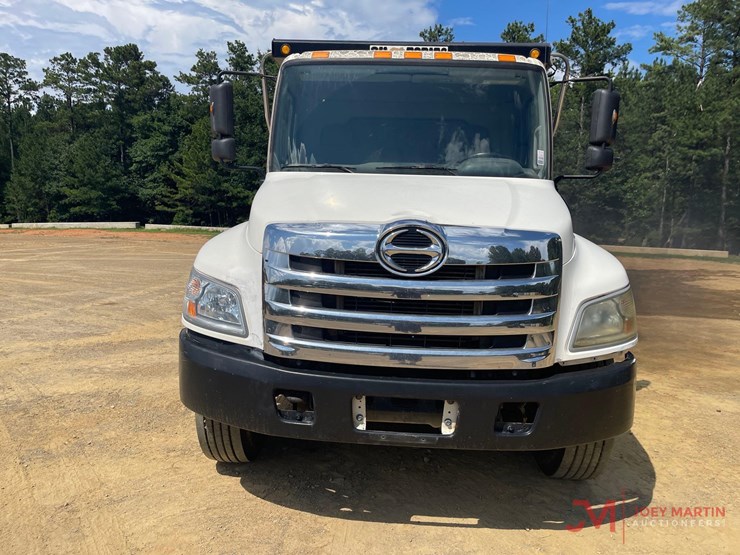 2011-hino268-s/a-dump-truck-image-7