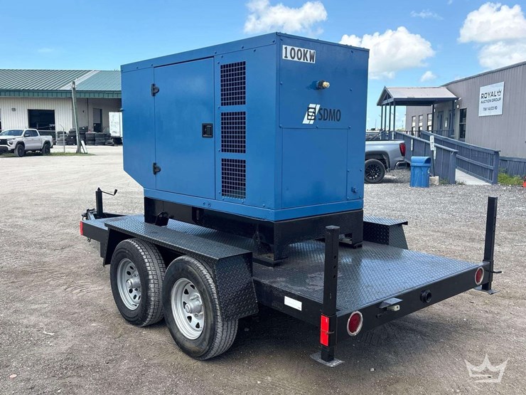 sdmo-100kw-t/a-towable-diesel-generator-image-4