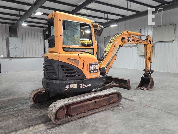 hyundai-robex-35z-9-image-3