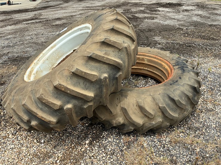 #20233-•-tractor-tires-image-3