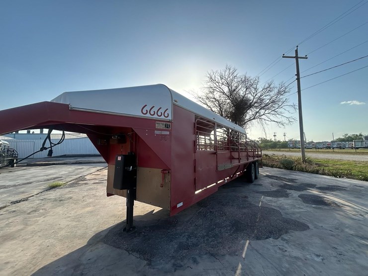 2016-6x28-hughes-stock-trailer,-abilene,-tx-image-2