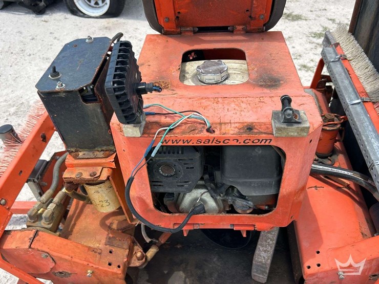 salsco-greens-roller-w/-trailer-image-6