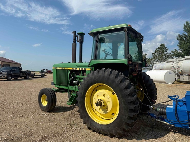 john-deere-4440-image-7