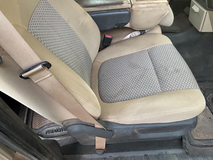 2011-ford-f350-image-5