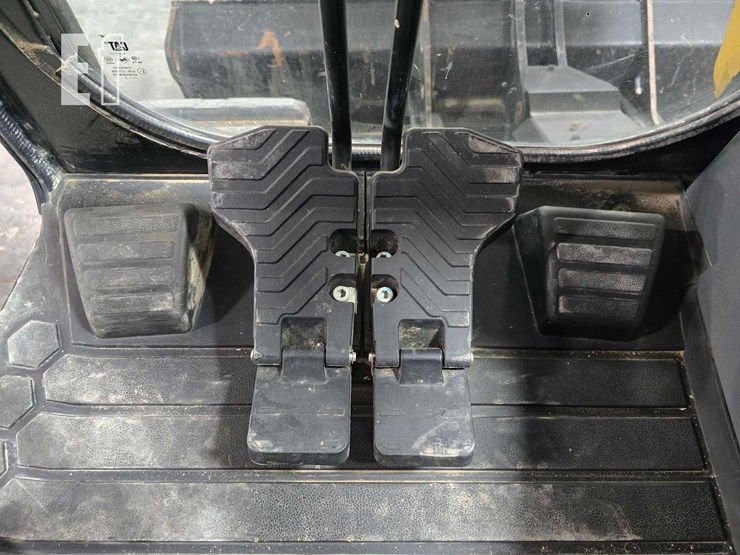 2022-caterpillar-308-cr-image-19