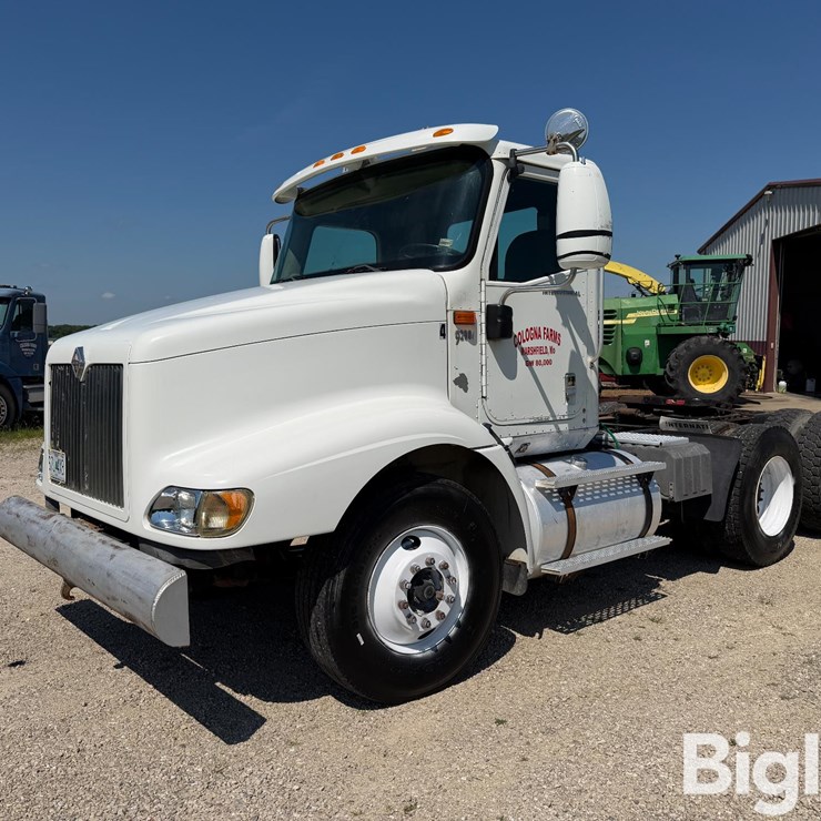 2004 INTERNATIONAL 9200i