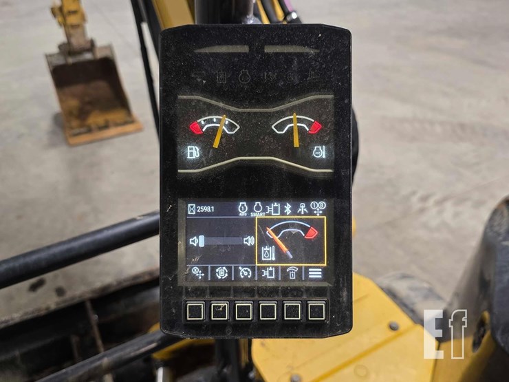 2021-caterpillar-306cr-image-24