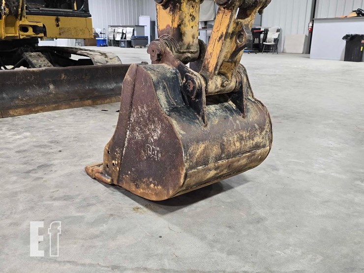 2021-caterpillar-306cr-image-12