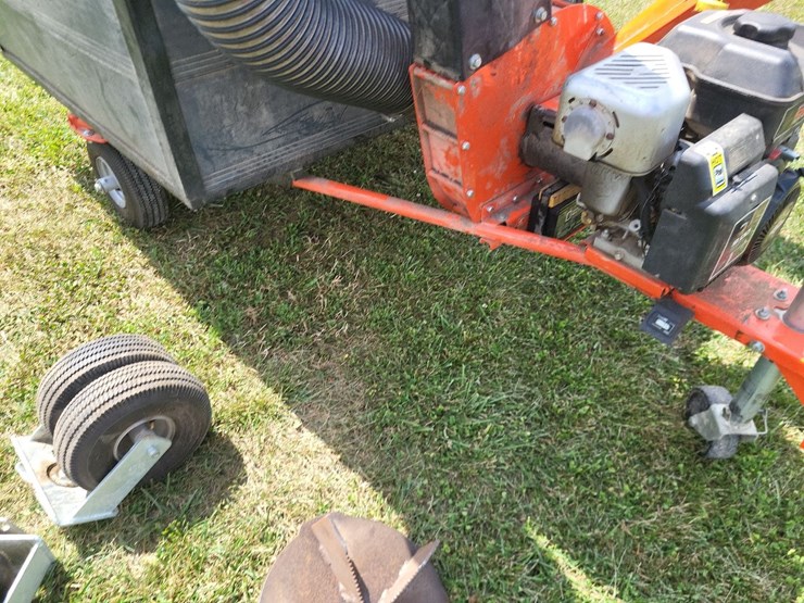 2018-dr-leaf--and-lawn-vacuum-w/chipper---nice-image-26