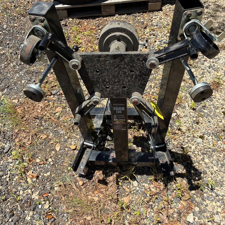 #20259 • Daytona engine stand