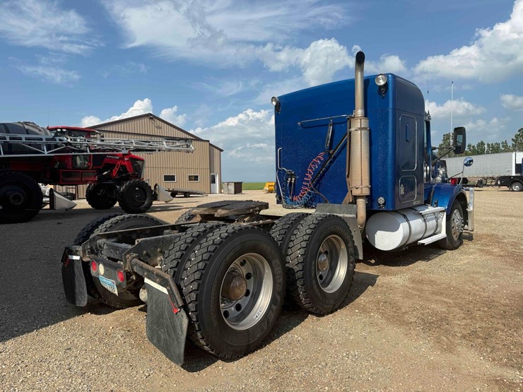 2000-kenworth-semi-image-5