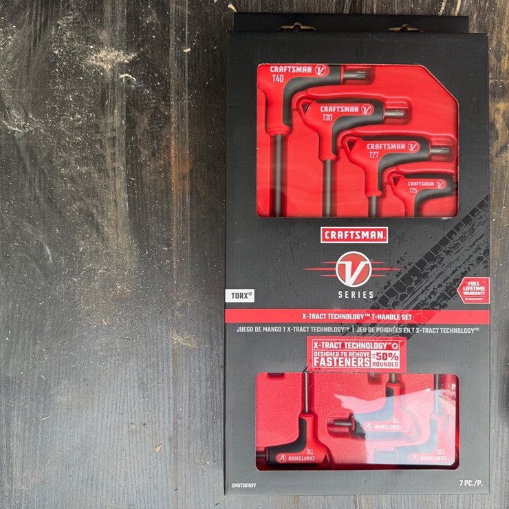 #28 • CRAFTSMAN V-Series 7-Piece TORX T-Handle Key Set.