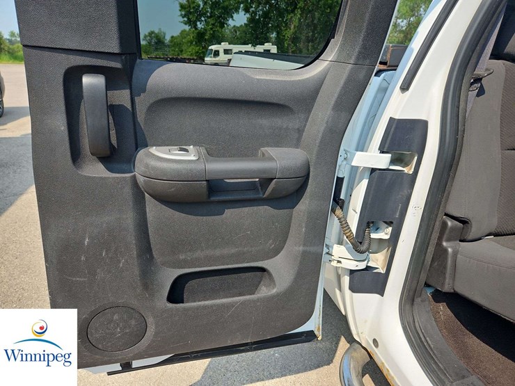 2008-chevrolet-silverado-2500hd-image-28