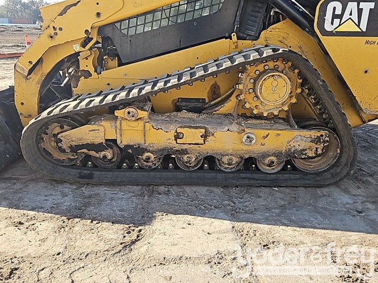 2019-caterpillar-299d2-image-16