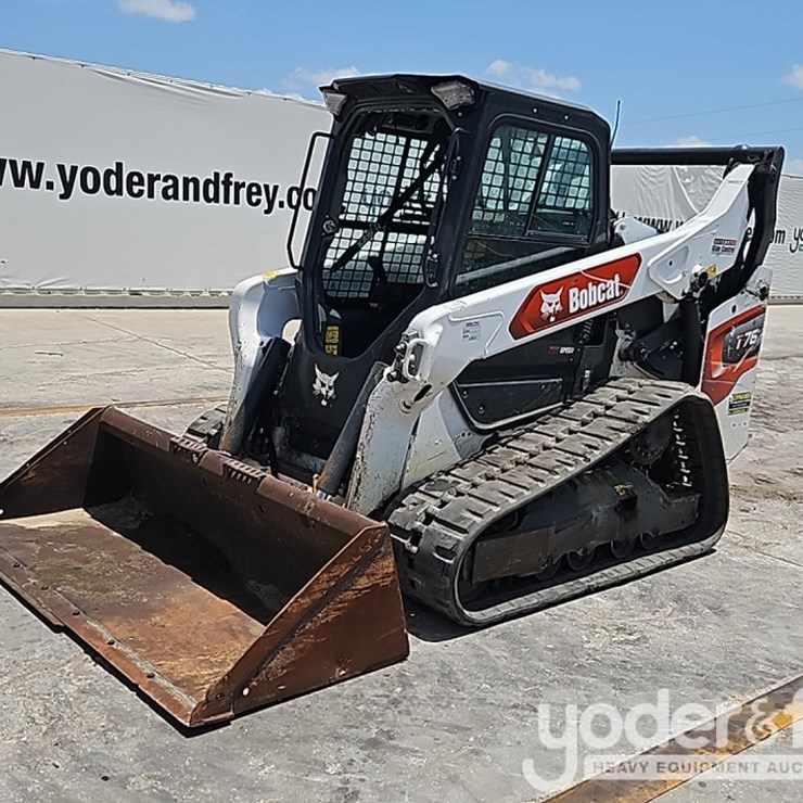 BOBCAT T76
