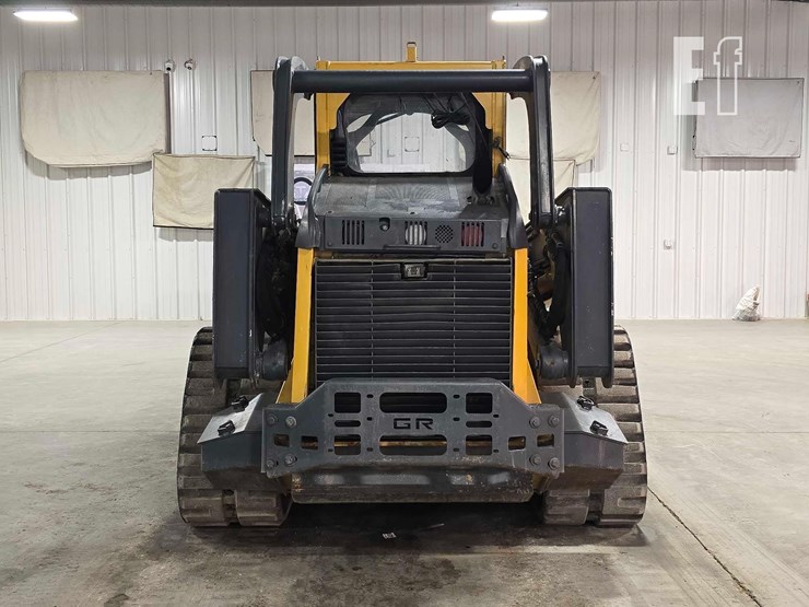 2012-deere-333d-image-8