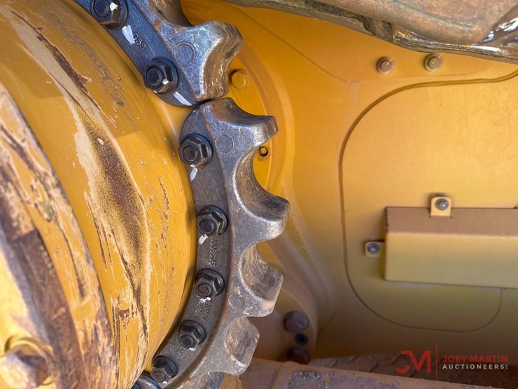 caterpillar-d6-xe-lgp-image-15