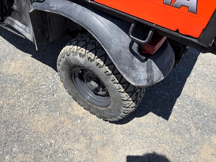 2019-kubota-rtv-x1100c-image-10