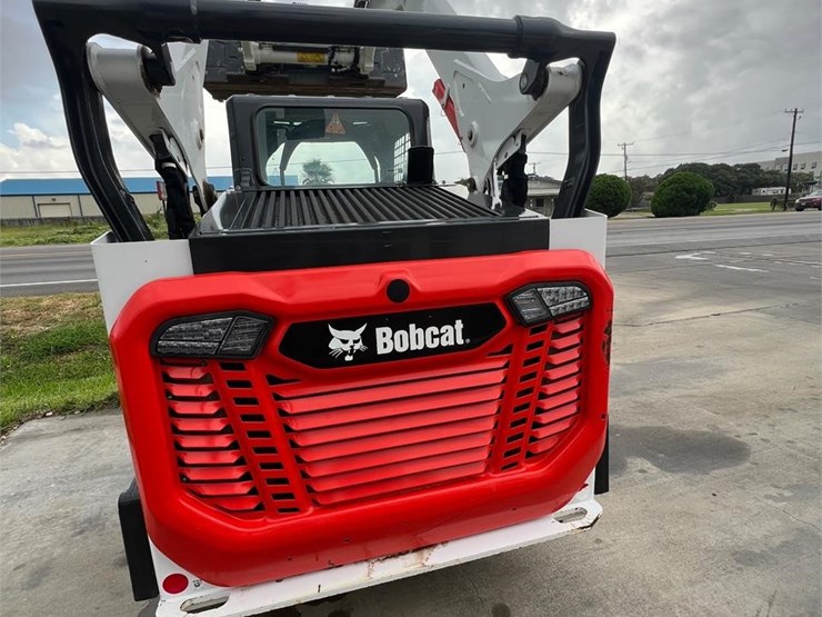 2025-bobcat-t66-image-13