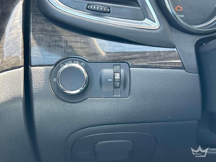 2016-buick-encore-image-15