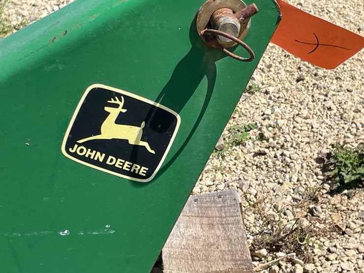 john-deere-65-image-5