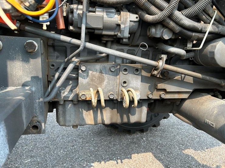 kubota-mx6000-image-16