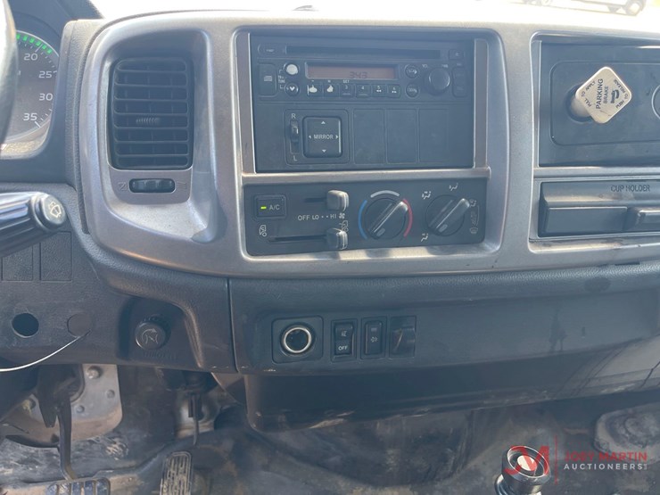 2011-hino268-s/a-dump-truck-image-21